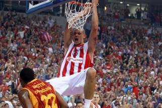 "Crvena Zvezda" apgynė Serbijos čempionų titulą